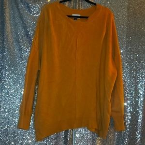 GOLDEN ROD SWEATER by the universal standard